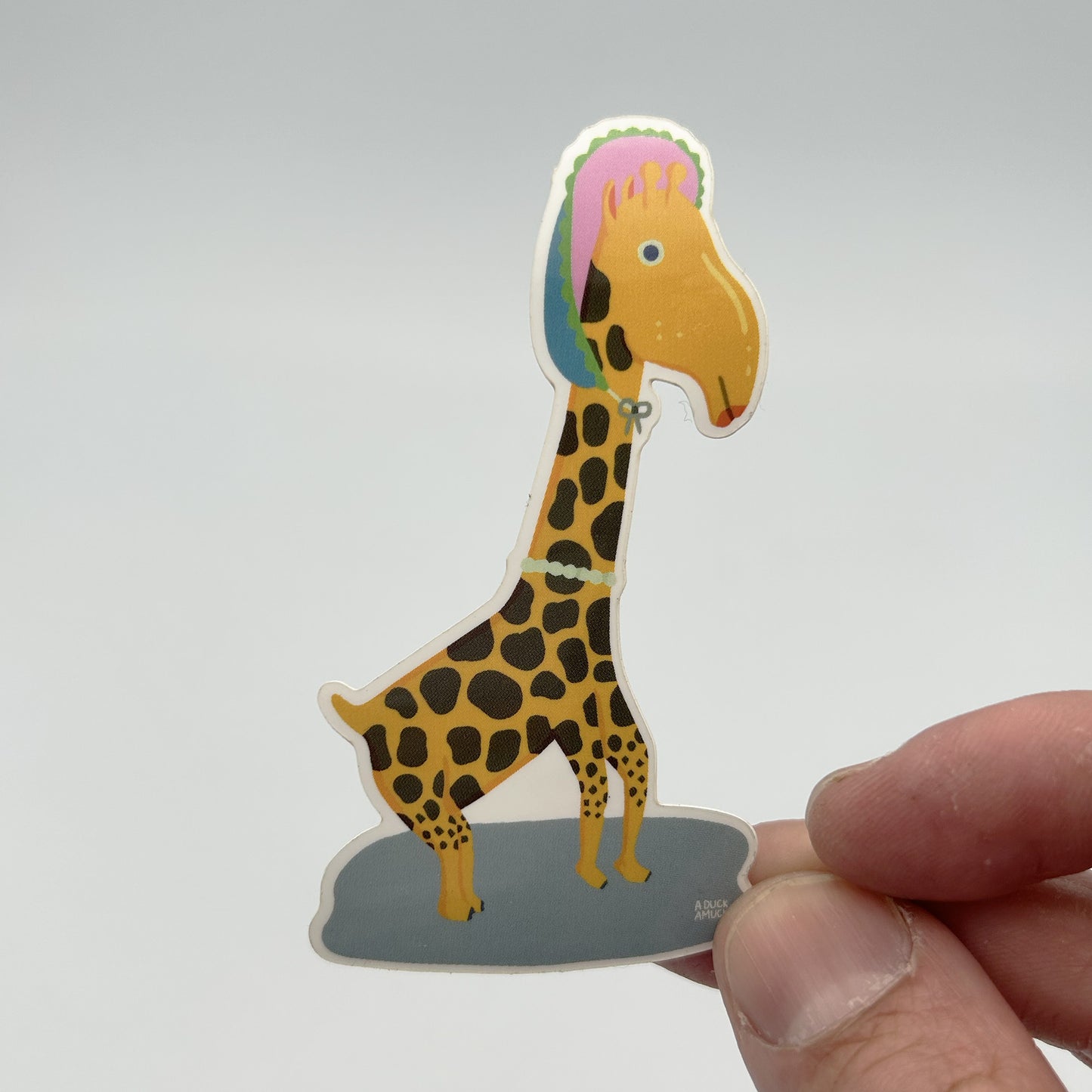 Giraffe with Pearls (Vinyl Sticker)